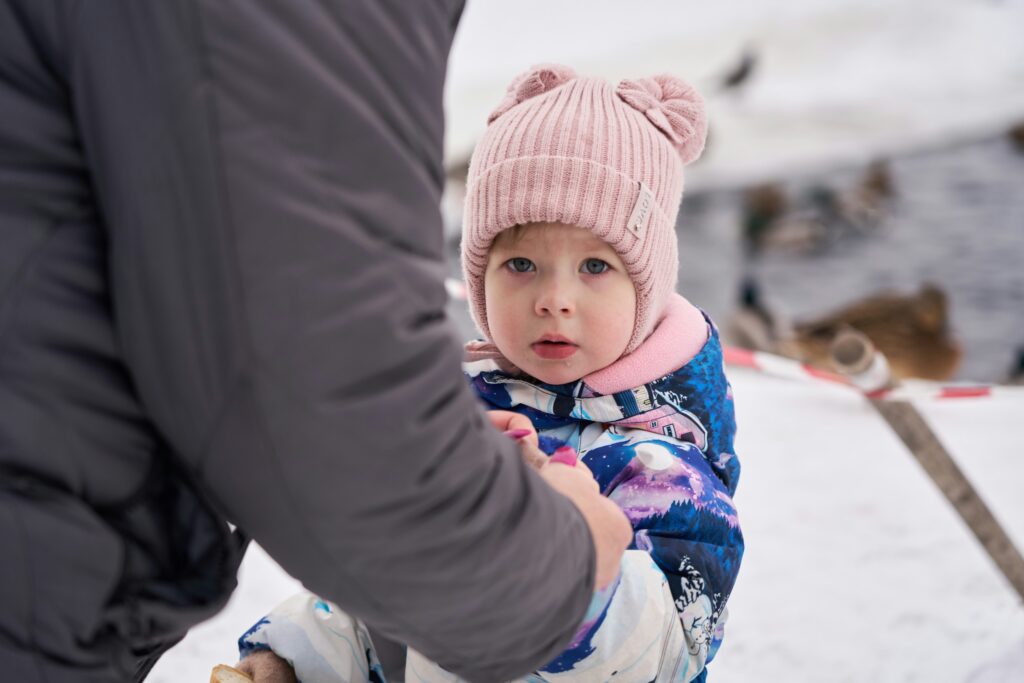 How to Keep Toddler Ski Gloves Dry All Day: A Parent’s Real-World Guide to Warm Little Hands How to Keep Toddler Ski Gloves Dry All Day