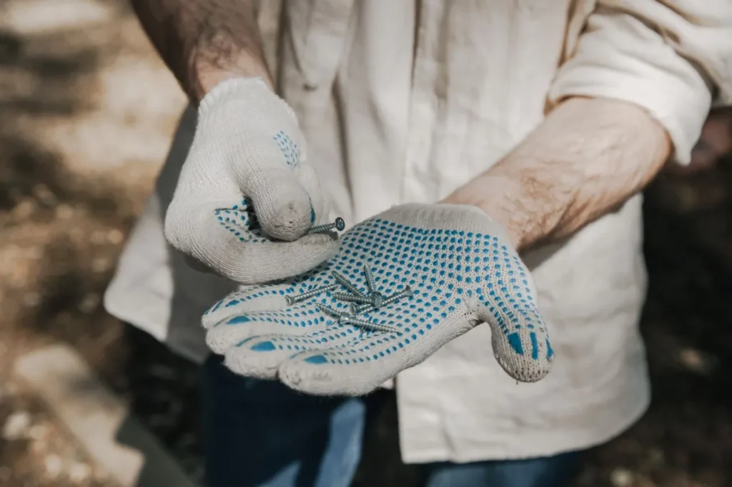 Durable leather work-style glove used for winter conditions
